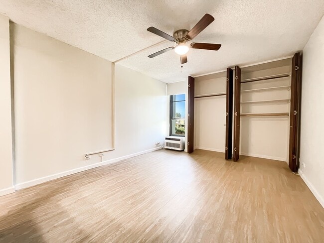 Building Photo - Kailua Condo with A/C