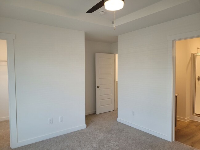 Building Photo - Madison - East Limestone