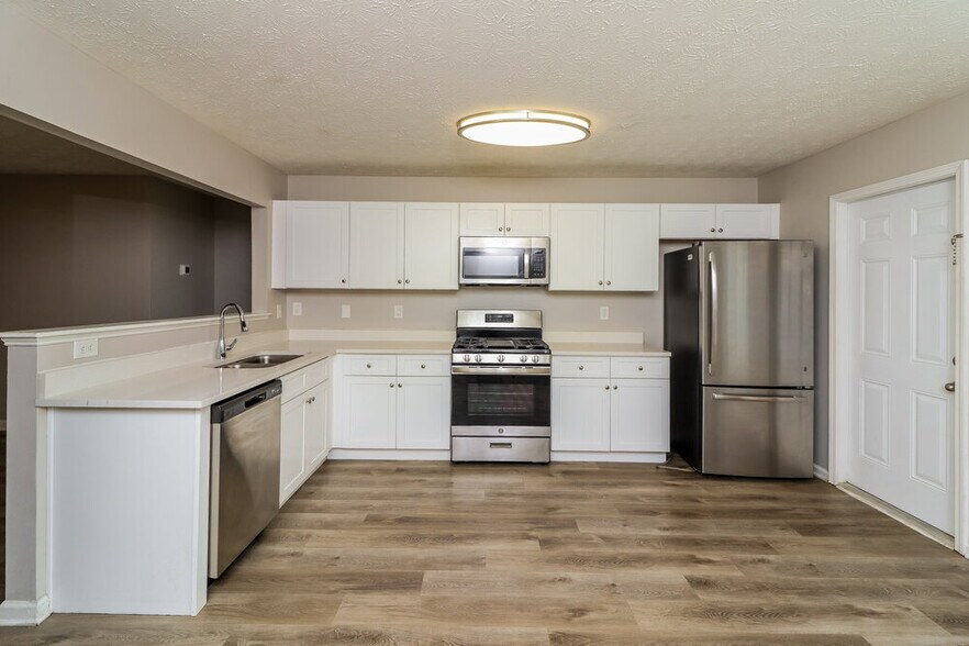 Building Photo - 266 Cobbler Cove Dr