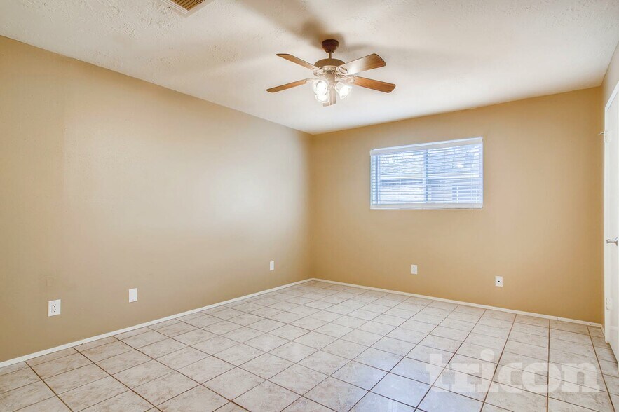 Building Photo - 1014 Misty Meadow Ct