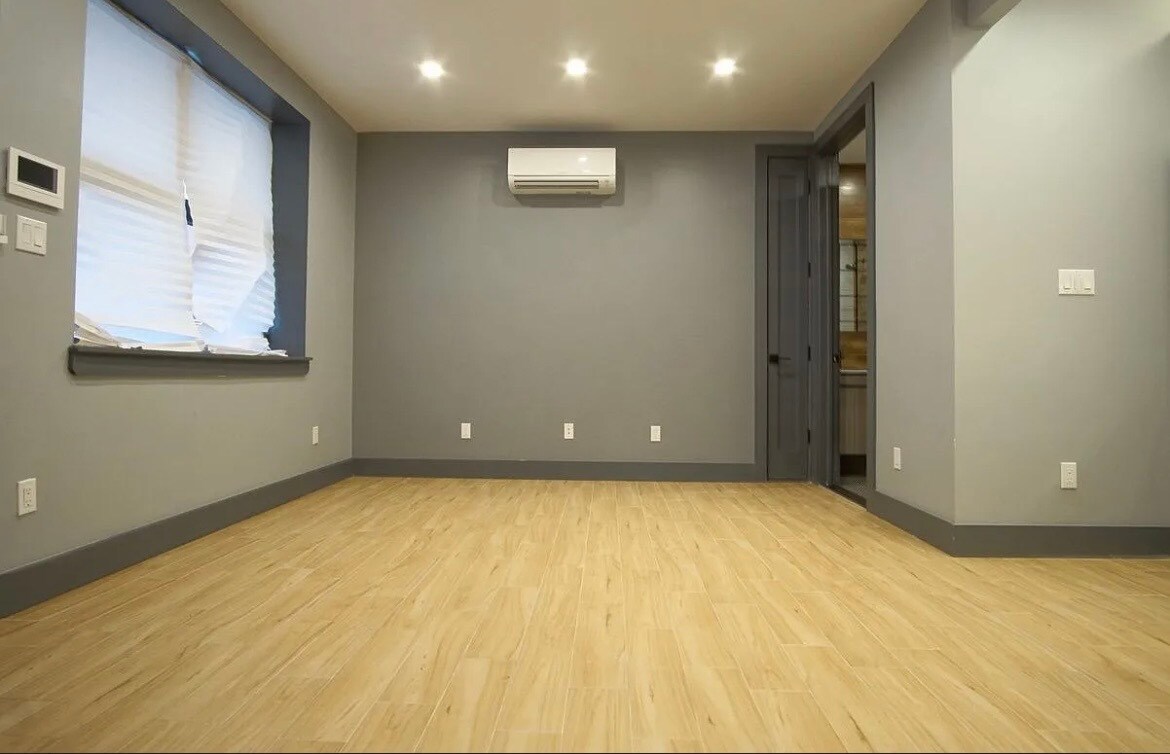 Building Photo - 314 Sumpter St