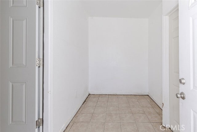 Building Photo - 1039 E Santa Anita Ave