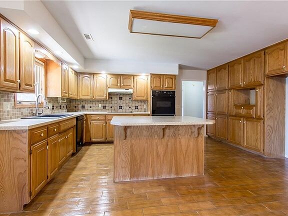 Building Photo - 1807 Carrie Pl