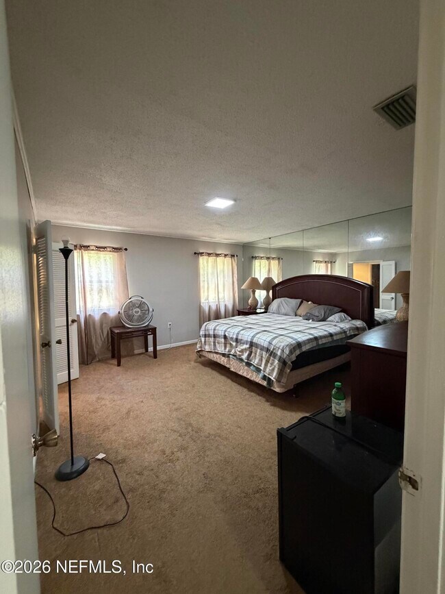 Building Photo - 396 Regency Wood Dr