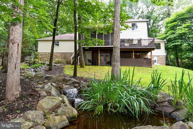 Building Photo - 12134 Holly Knoll Cir