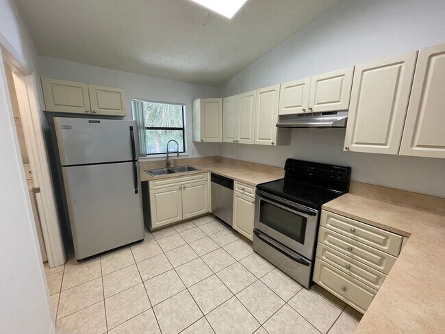 Building Photo - 2178 Arbour Walk Cir