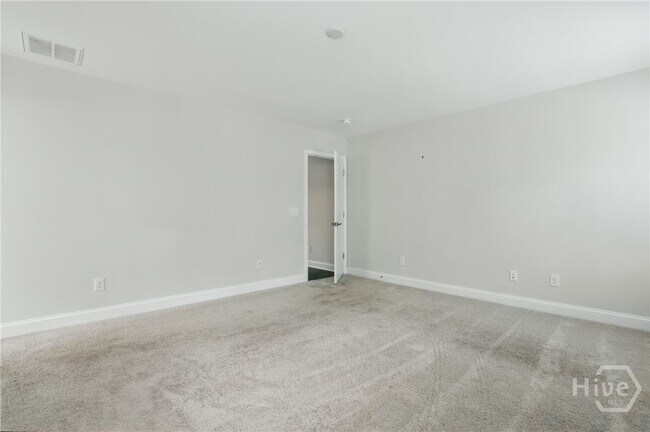 Building Photo - 29 Franklin Cut