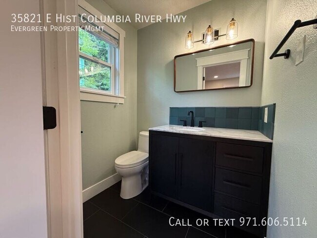 Building Photo - 35821 Historic Columbia River Hwy