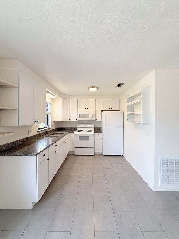 Building Photo - 3182 Downing St
