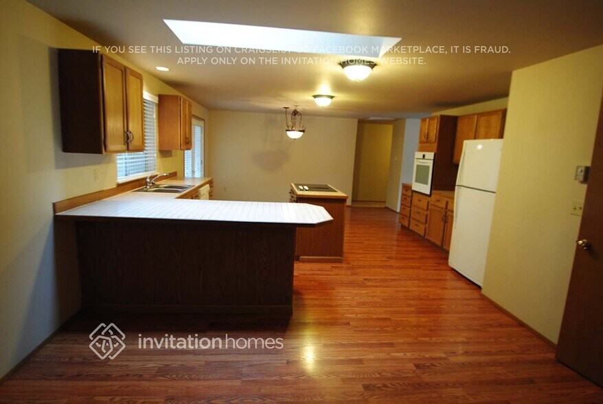 Building Photo - 11211 152nd St E