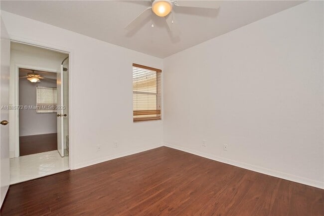 Building Photo - 2470 Cordoba Bend