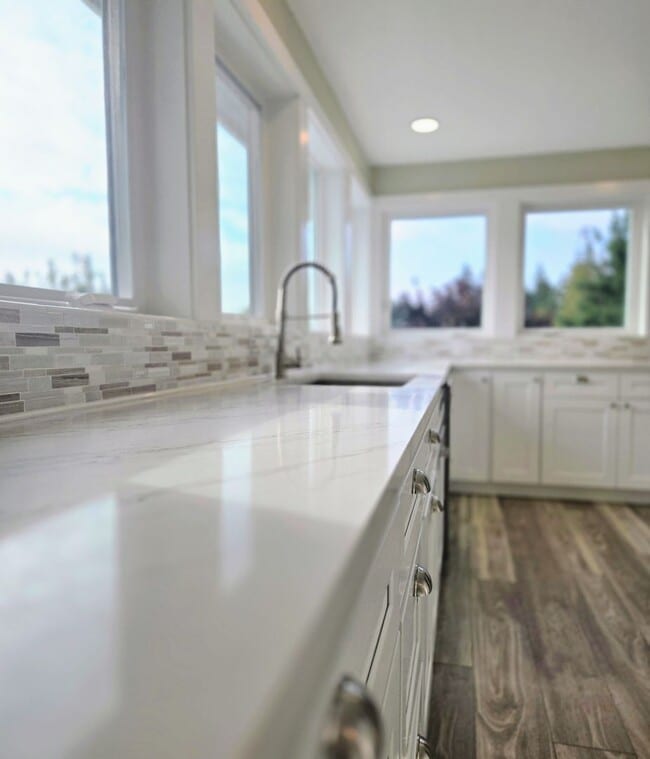 Building Photo - Newly Remodeled 2 Bedroom Home For Rent!
