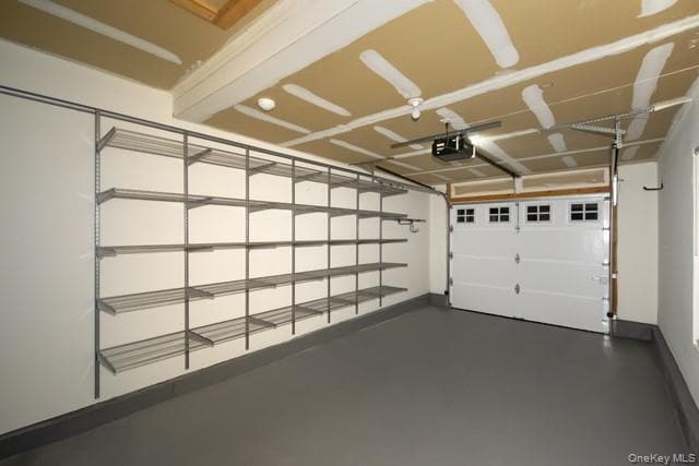 Building Photo - 30 Overlook Dr