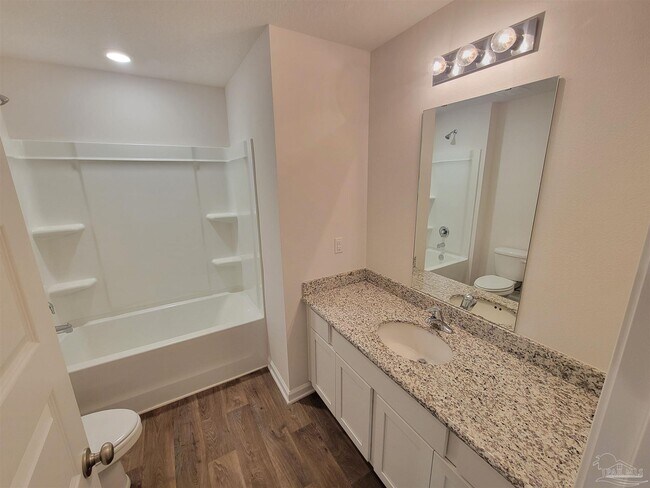 Building Photo - 8016 Twin Cedar Dr