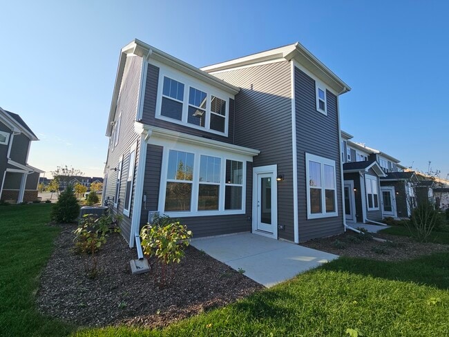 Building Photo - 24408 W Alexis Ln