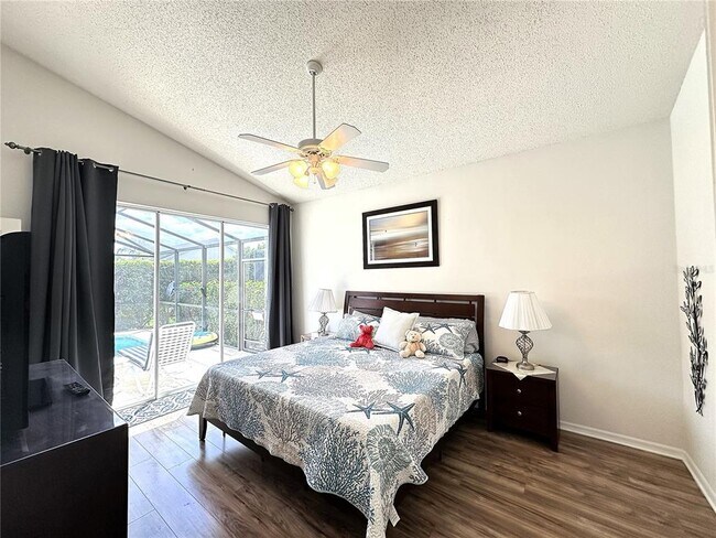 Building Photo - 16724 Rolling Green Dr