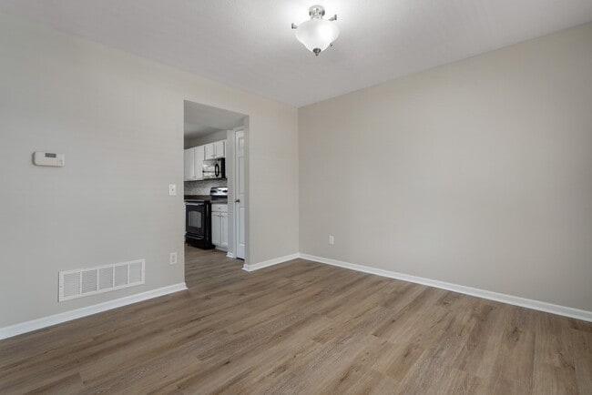 Building Photo - 5384 Winters Run Rd