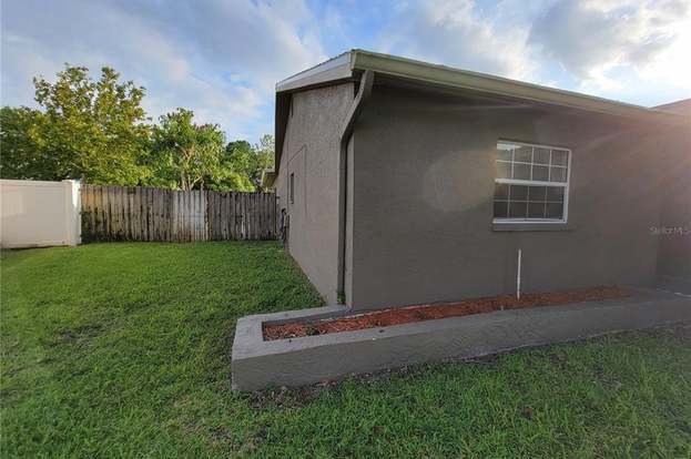 Building Photo - 7460 118th Terrace