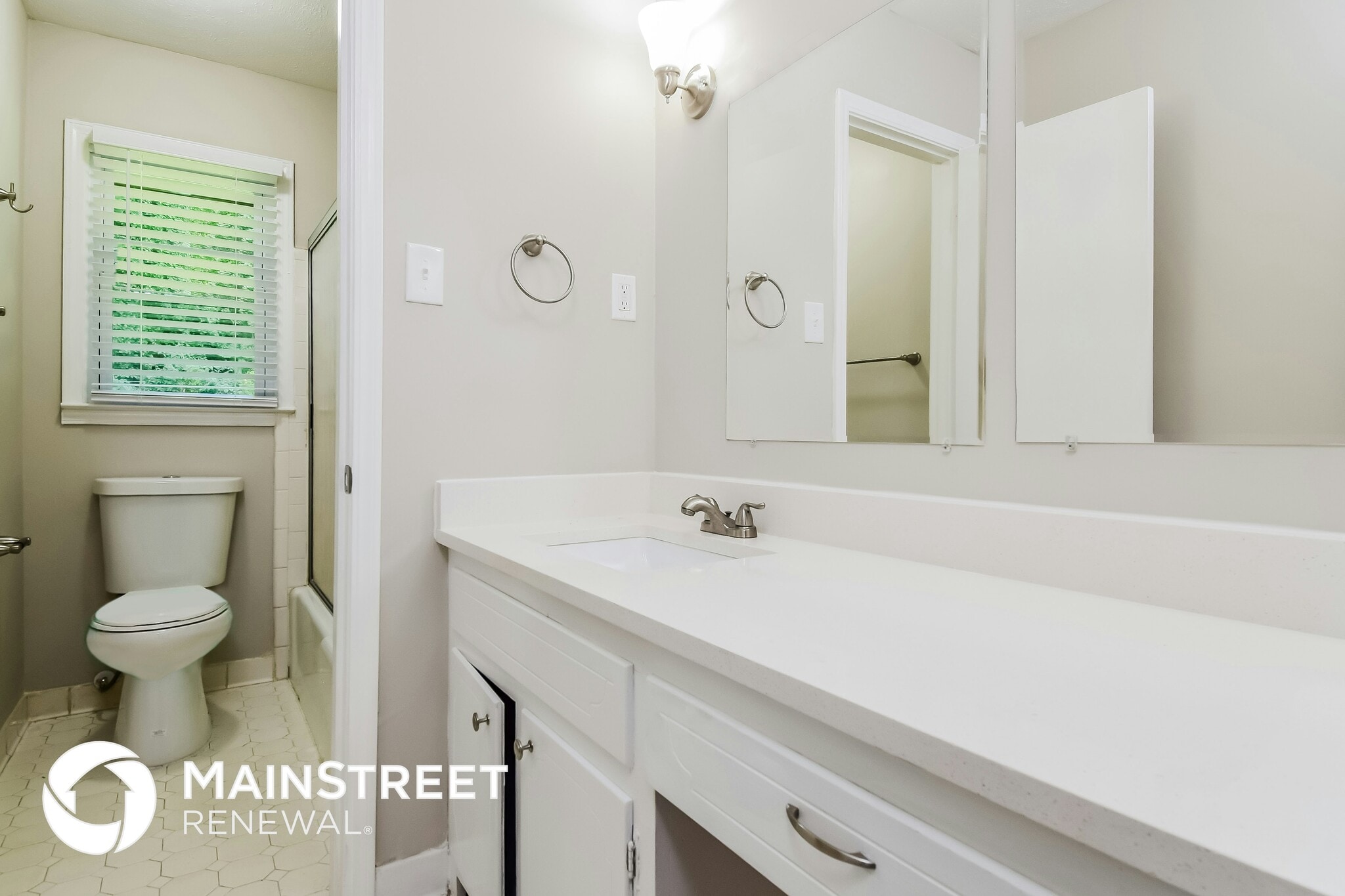 Building Photo - 1277 Scenic Way SW