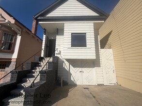 Building Photo - 1566 Newcomb Ave
