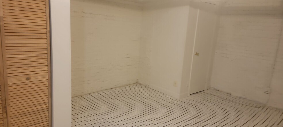 Bed area - 6008 8th Ave