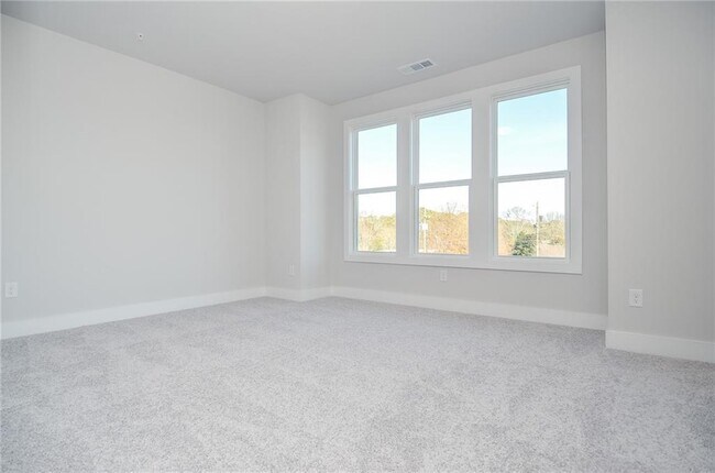 Building Photo - 2316 Mockernut Trl