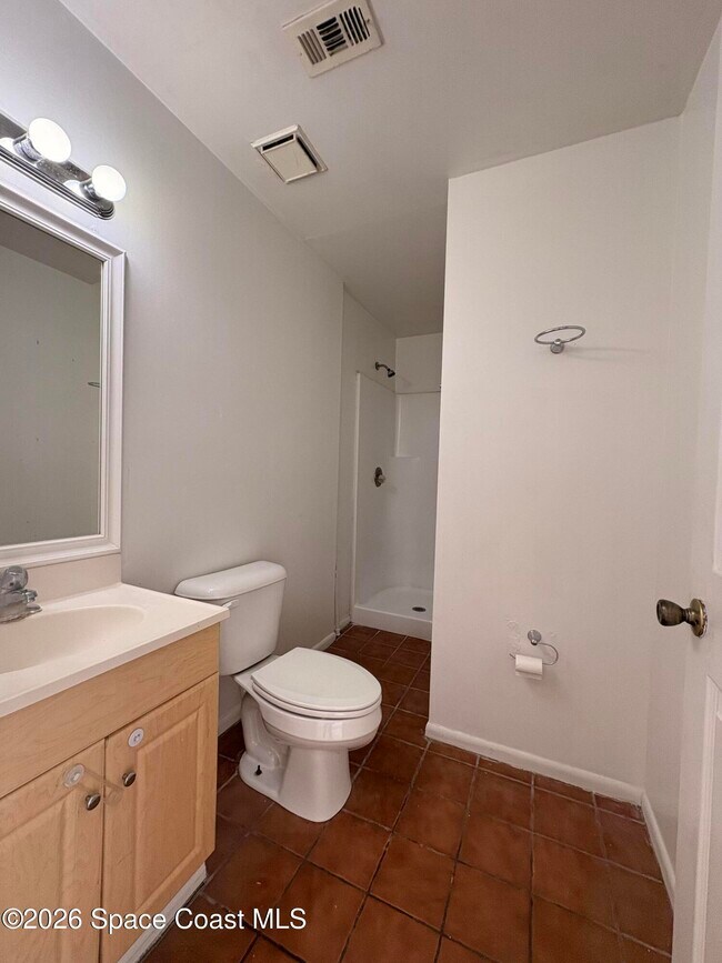 Building Photo - 2000 Agora Cir SE