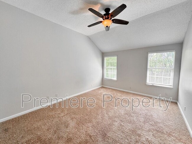 Building Photo - 15350 Riley St