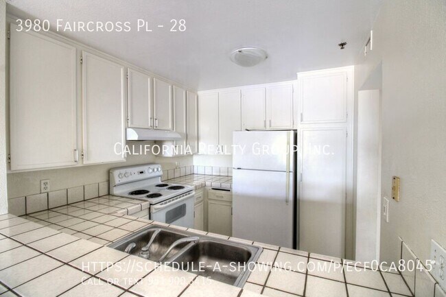 Building Photo - 3980 Faircross Pl