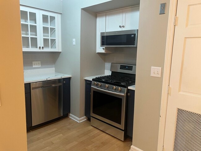 Building Photo - 416 Springbrook Cir