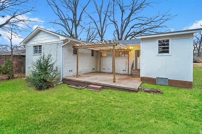 Building Photo - 808 Ridgecrest Dr