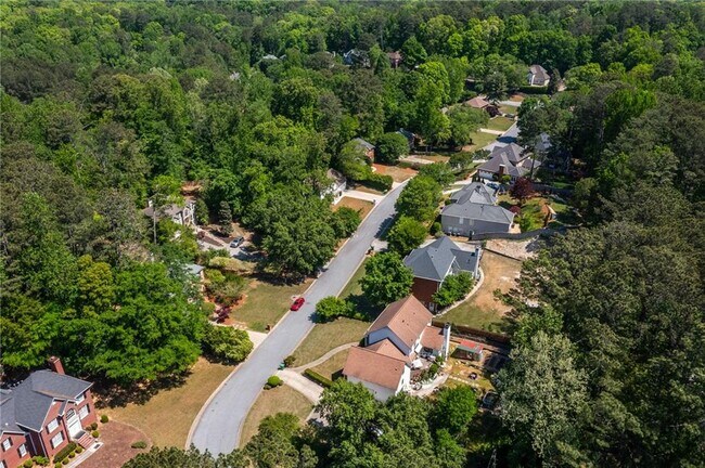 Building Photo - 5941 Wilbanks Dr