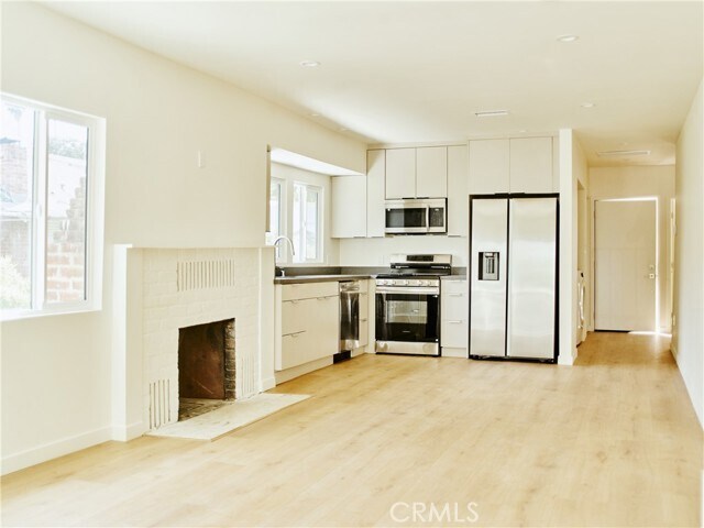 Building Photo - 3743 Locke Ave