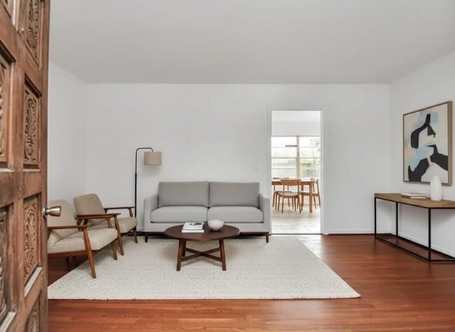 Building Photo - 8534 Fillmore St