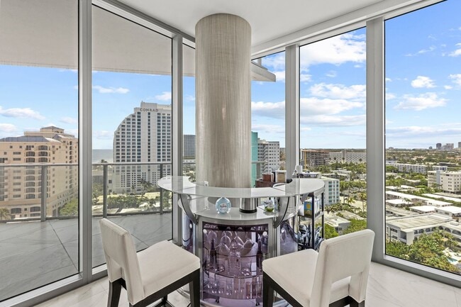 Building Photo - Luxury Beachfront Living at Its Finest – Fully Furnished Condo in Prime Fort Lauderdale Location!