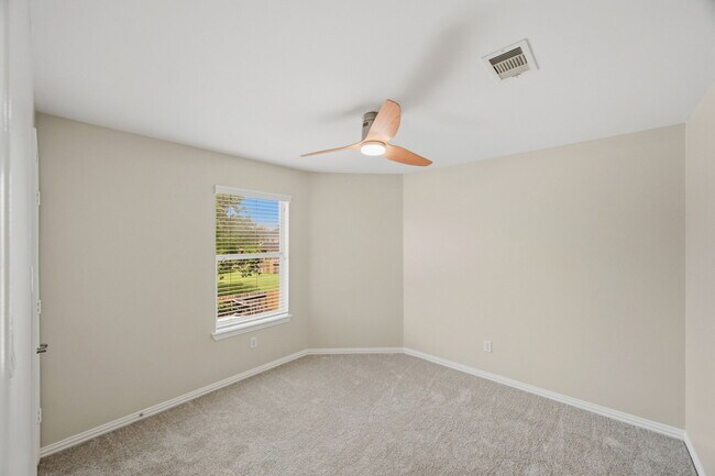 Building Photo - 25615 Crisp Springs Ln