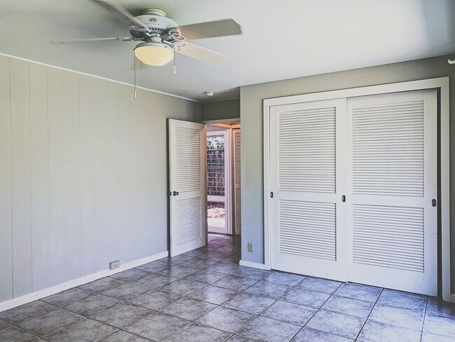 Building Photo - Schamber / Cuseo