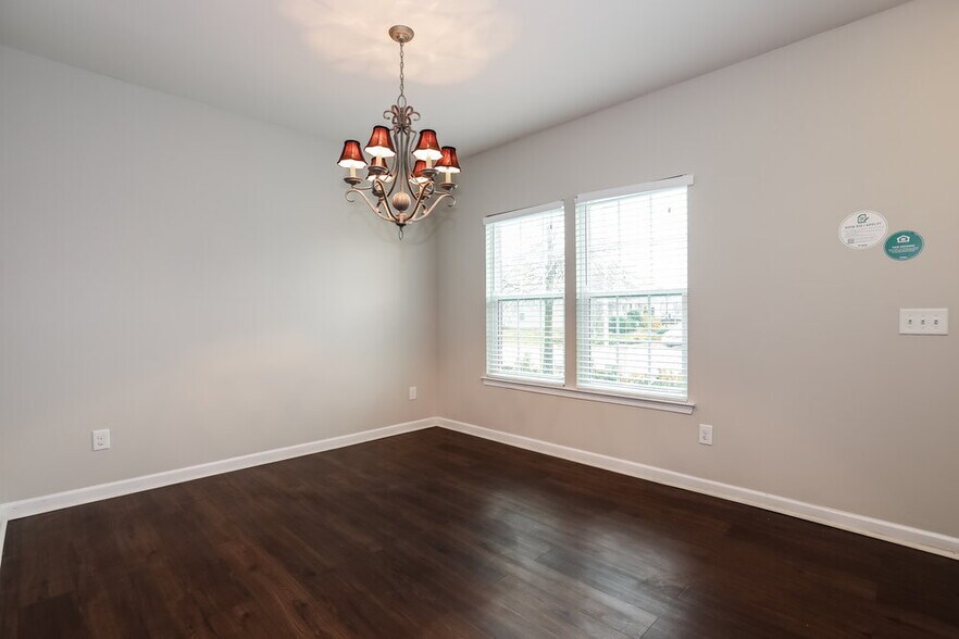Building Photo - 3116 Teaside Ln