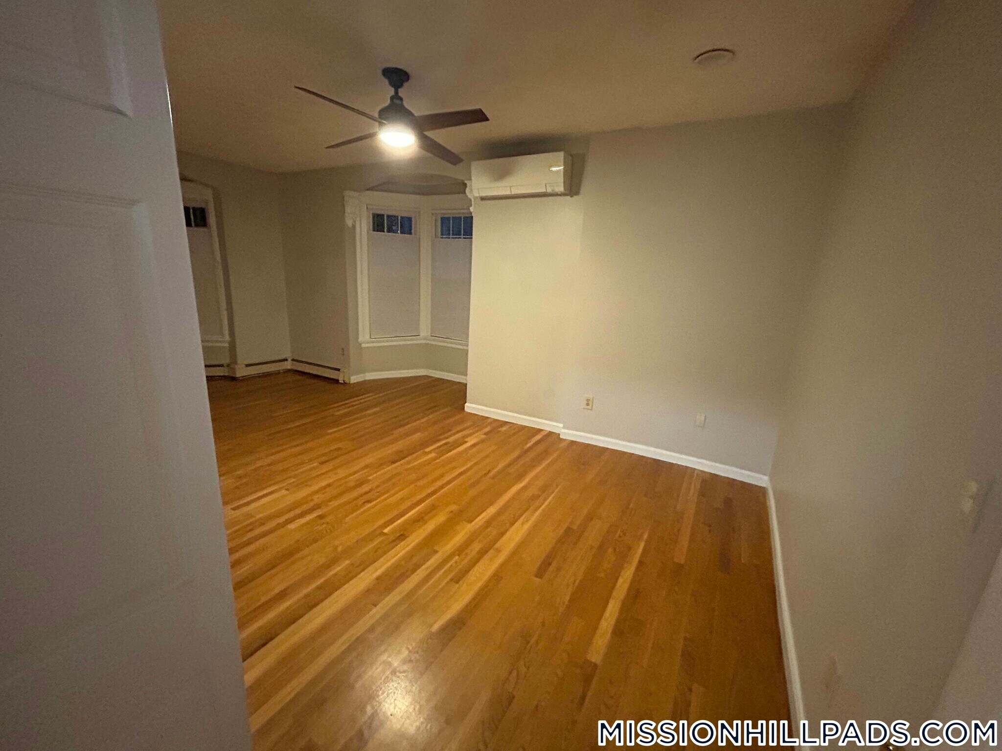 Building Photo - 120 Highland St