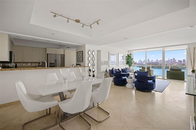 Building Photo - 650 West Ave