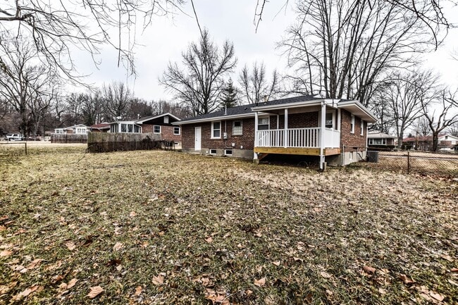 Building Photo - Rental Home in Ferguson MO