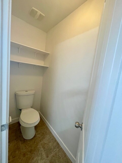 Building Photo - 2668 Cottonwood Dr