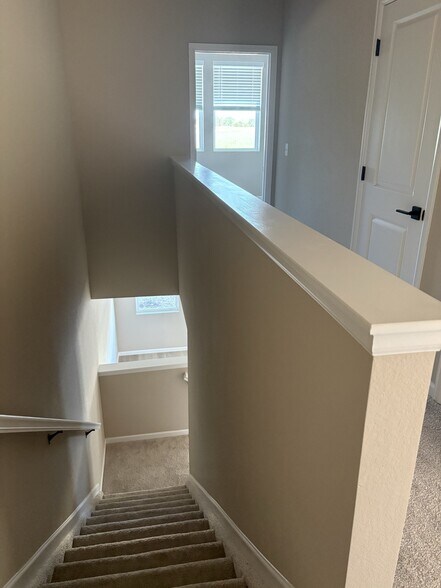 Building Photo - 978 Nettle Ln