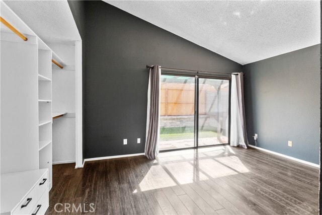 Building Photo - 162 Mistletoe Dr