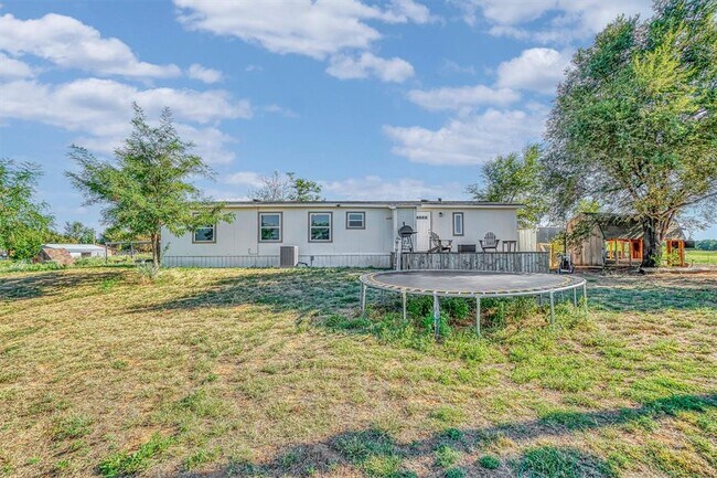 Building Photo - 20735 E County Rd 153