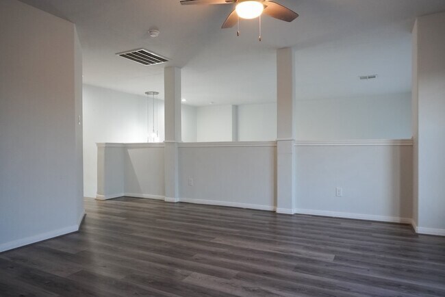 Building Photo - 7506 Stone Arbor Ln