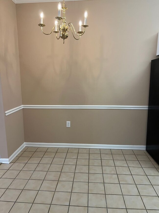 Building Photo - Beautiful Condo in Gated Community! Resort Style Amenities, Walk to beach, Awesome Myrtle Beach L...