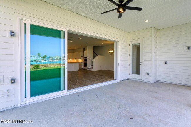 Building Photo - 475 Marquesa Cir