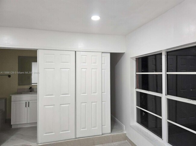 Building Photo - 2430 NW 83rd Way