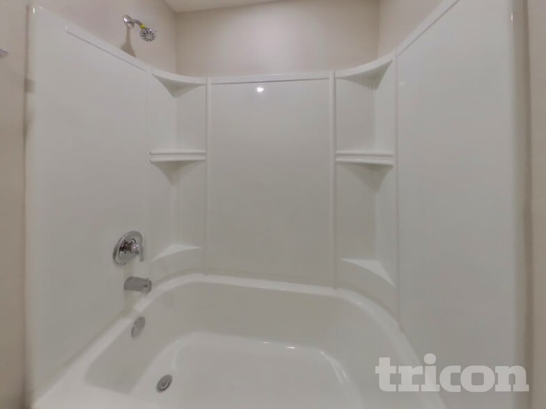 Building Photo - 14 Rivera Ln